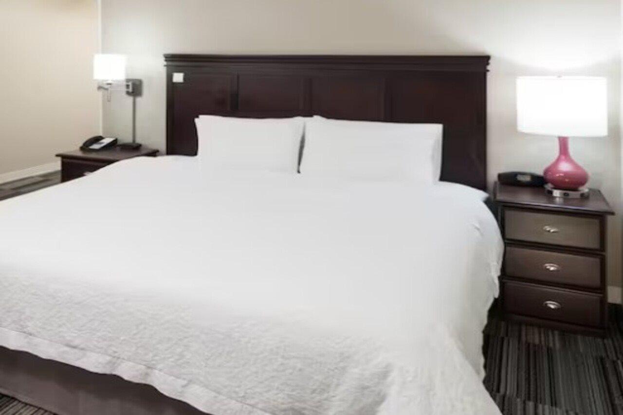 Hampton Inn & Suites Omaha-Downtown מראה חיצוני תמונה
