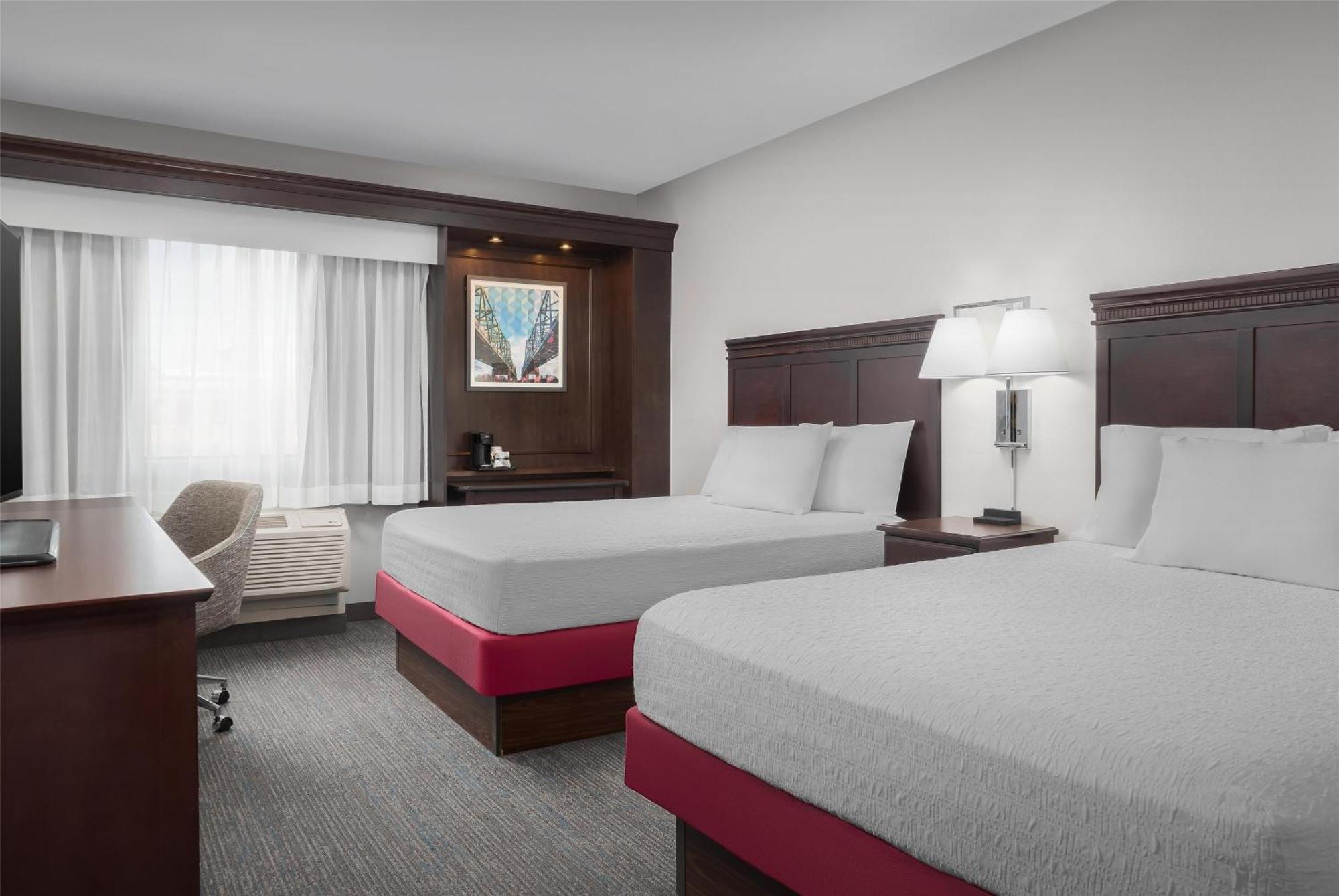 Hampton Inn & Suites Omaha-Downtown מראה חיצוני תמונה