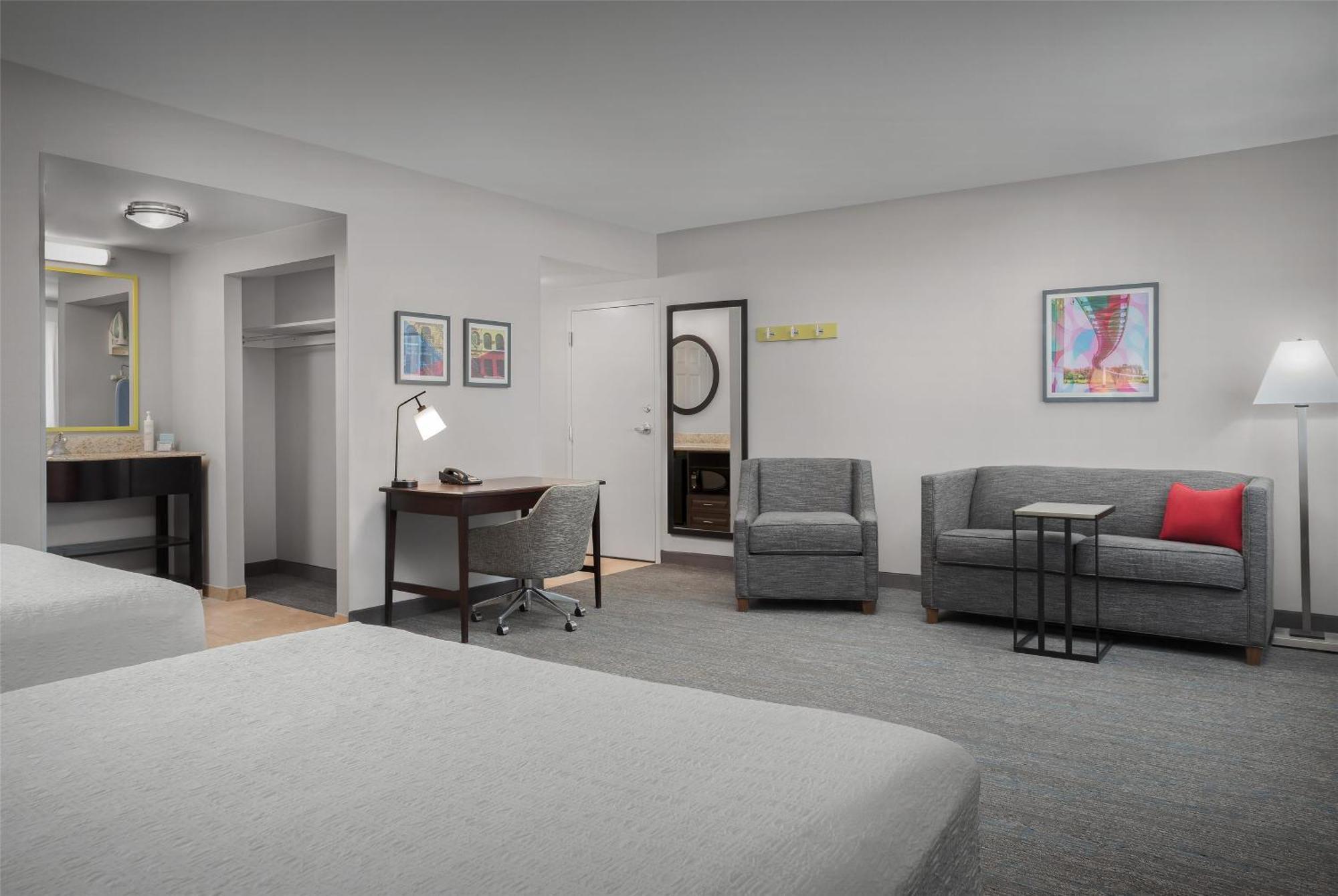 Hampton Inn & Suites Omaha-Downtown מראה חיצוני תמונה