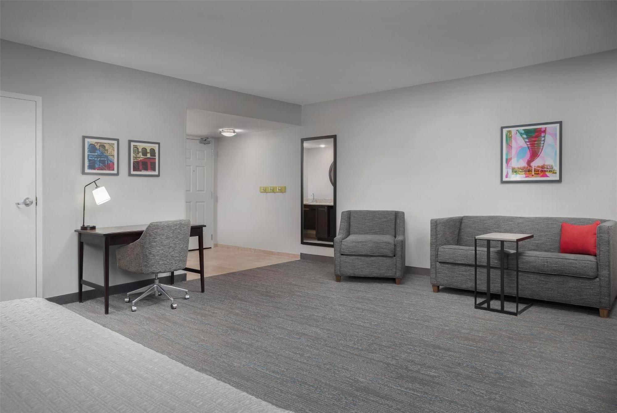 Hampton Inn & Suites Omaha-Downtown מראה חיצוני תמונה