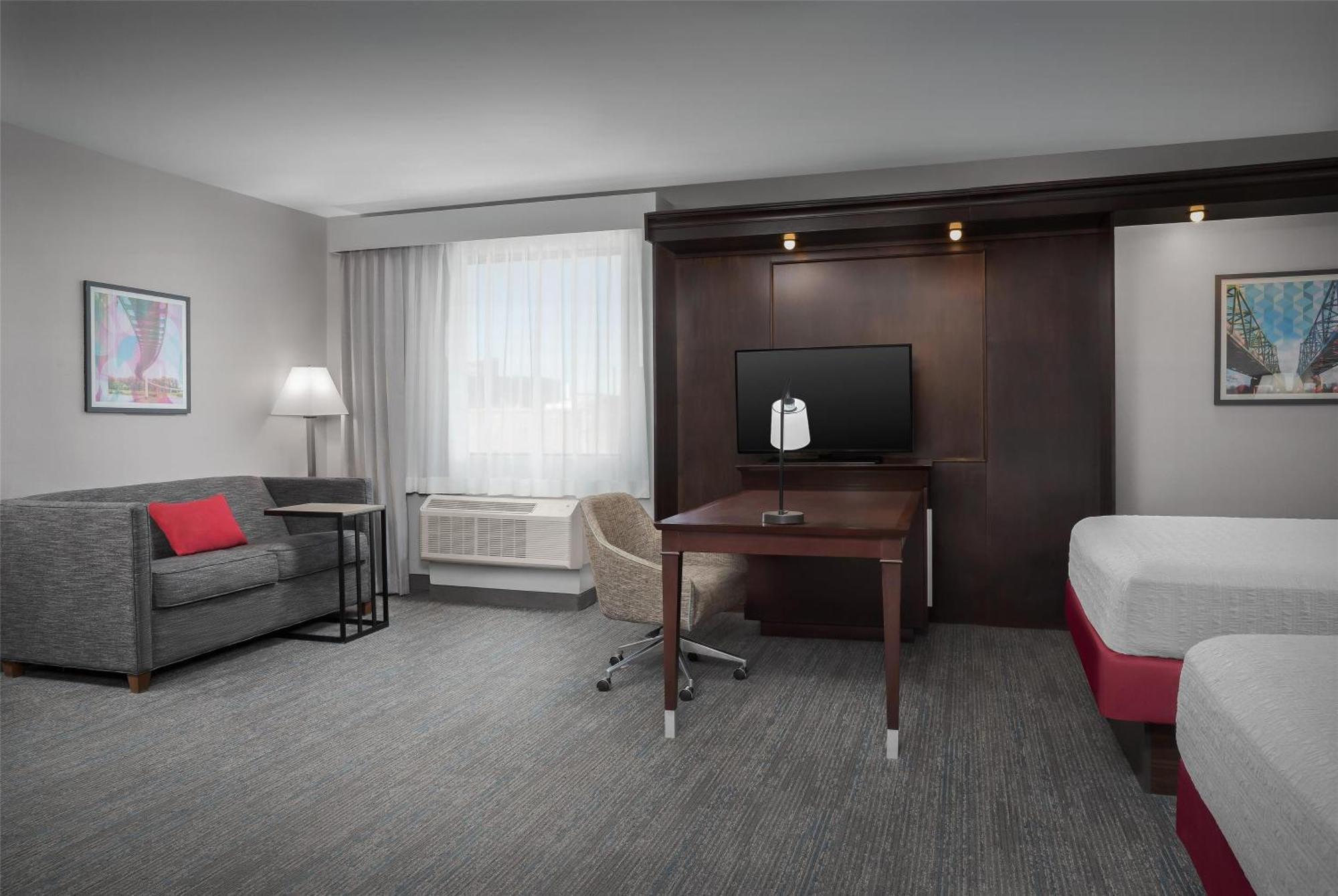 Hampton Inn & Suites Omaha-Downtown מראה חיצוני תמונה