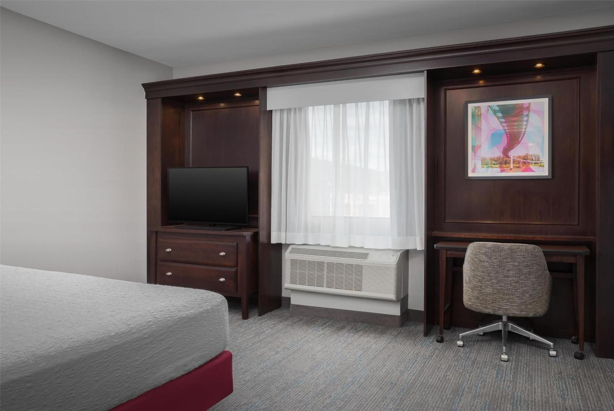 Hampton Inn & Suites Omaha-Downtown מראה חיצוני תמונה