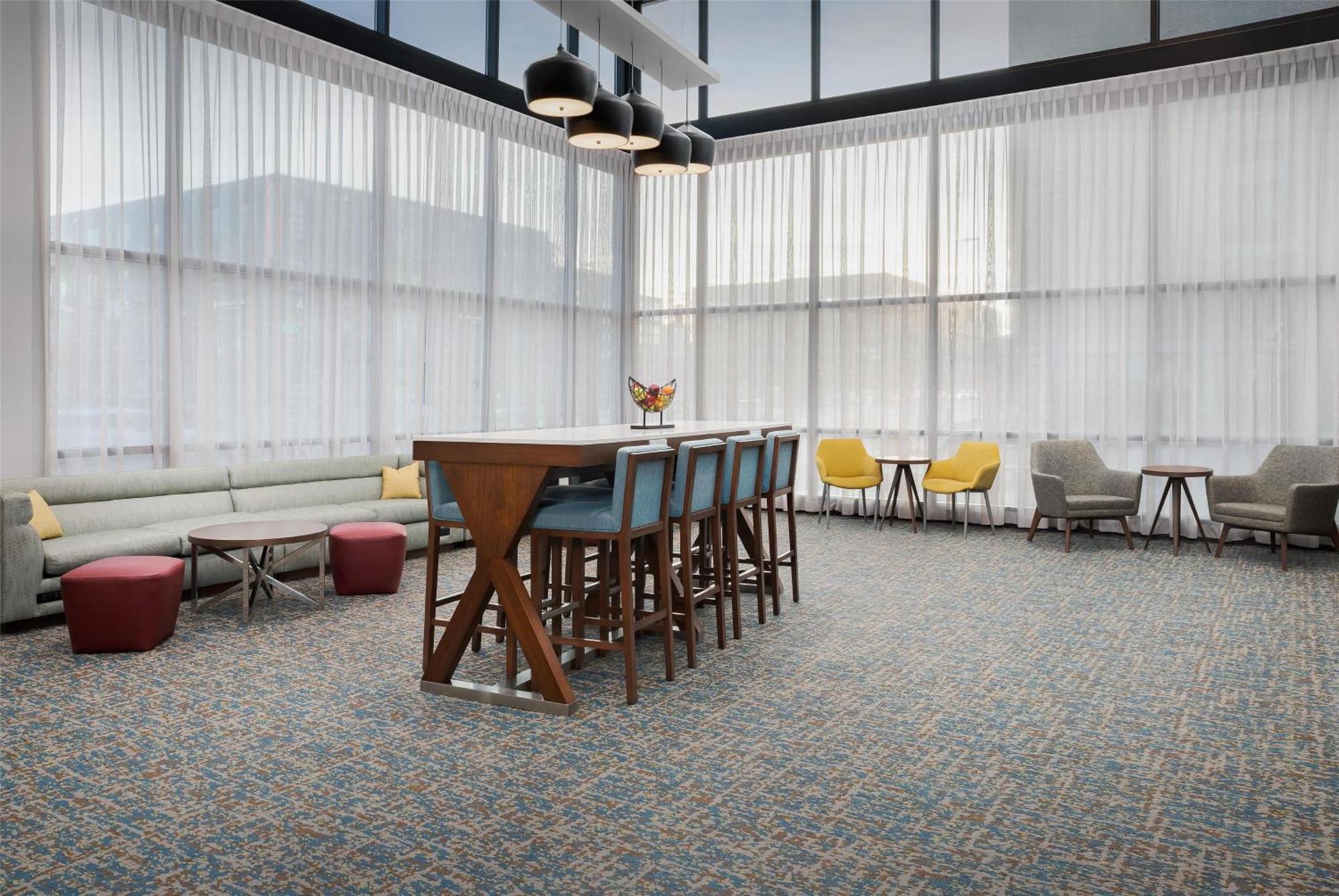 Hampton Inn & Suites Omaha-Downtown מראה חיצוני תמונה