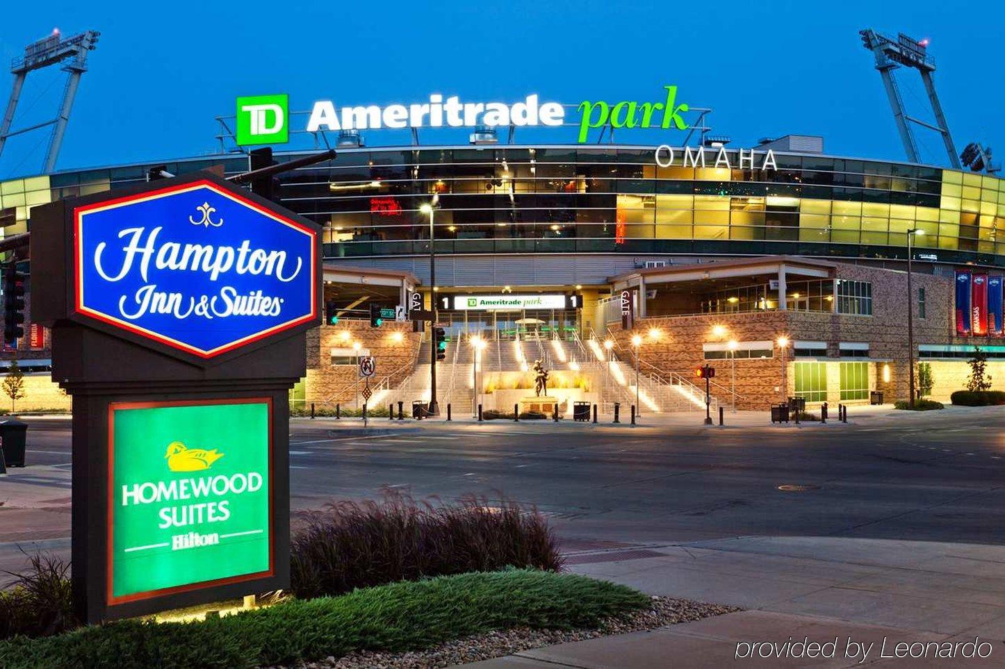 Hampton Inn & Suites Omaha-Downtown מראה חיצוני תמונה